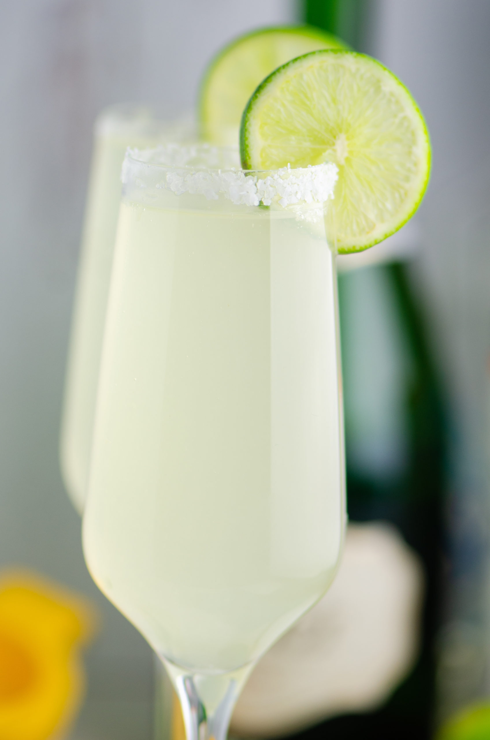 Close up of champagne margarita