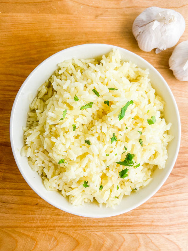 Garlic Rice Recipe An Easy Weeknight Side Dish Life's Ambroisa
