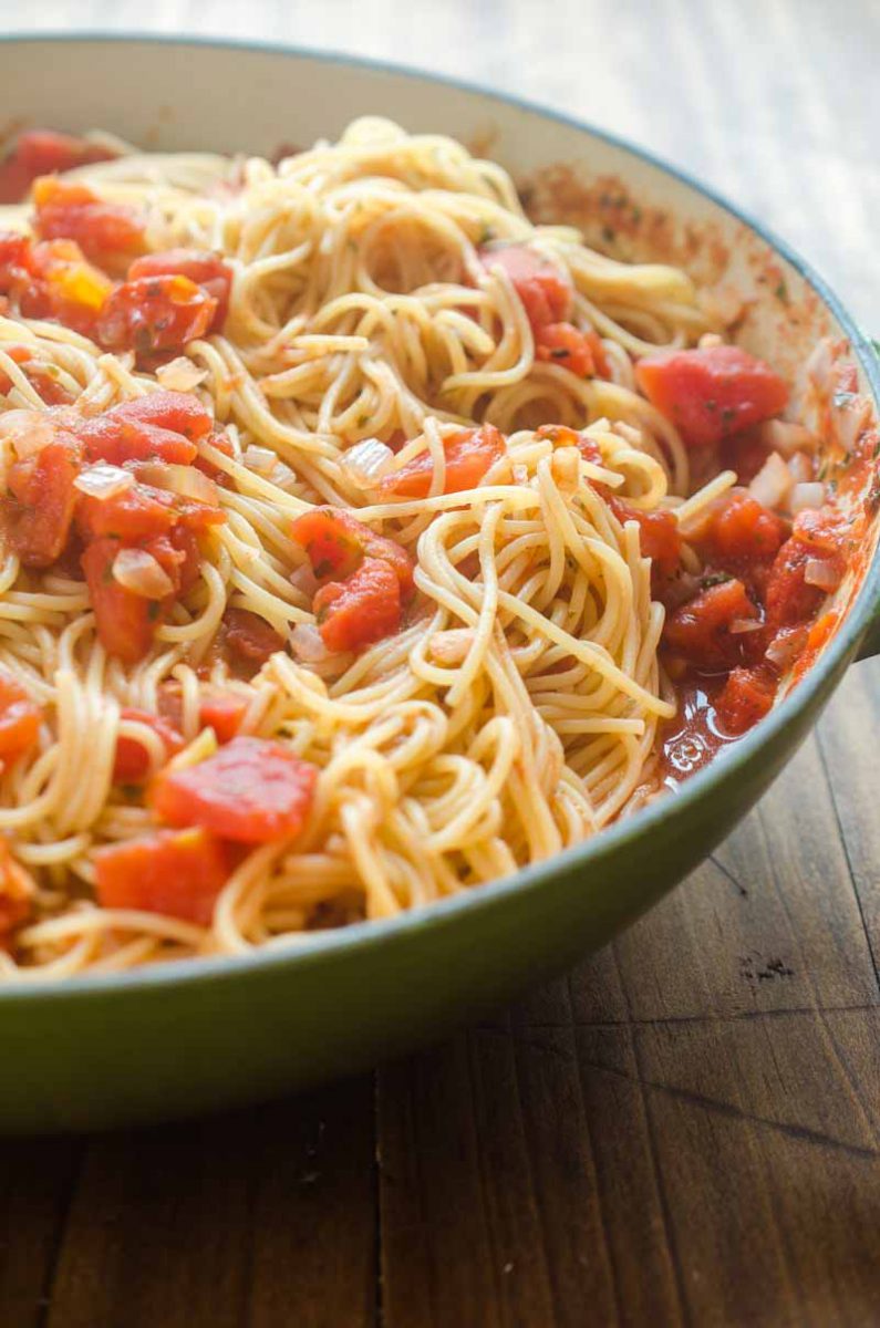 Pasta Pomodoro is a classic for a reason. With just a handful of ingredients you can have a hearty meatless dinner on the table in 20 minutes. 
