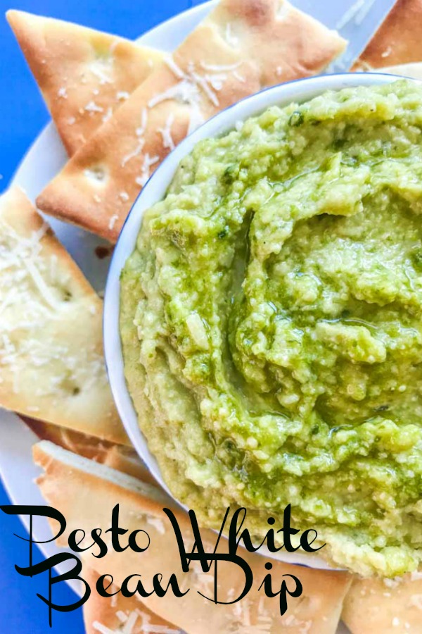 Pesto White Bean Dip is perfect for summer parties! #dip #whitebean #vegetarian