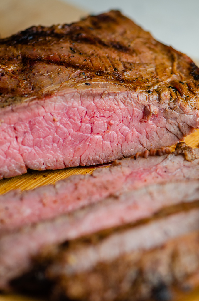 close up photo of sliced steak 