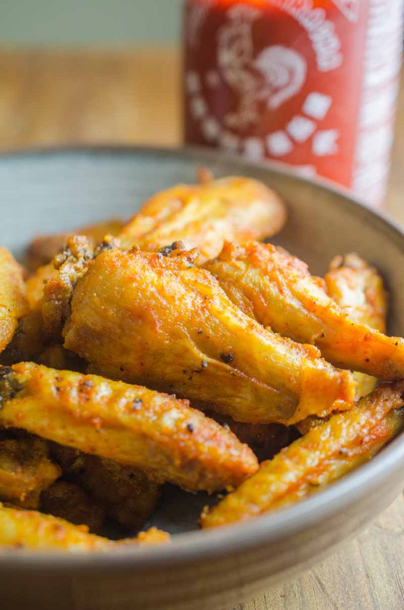 Baked Sriracha Chicken Wings