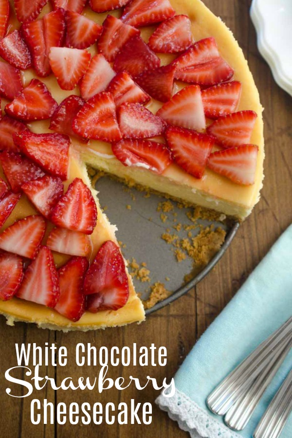 White Chocolate Strawberry Cheesecake. Plus tips on making the perfect cheesecake! #cheesecake #strawberrycheesecake #dessert